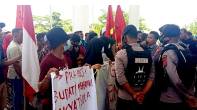 LMND Gelar Aksi Tolak Pilkades Serentak di Kepulauan Sula