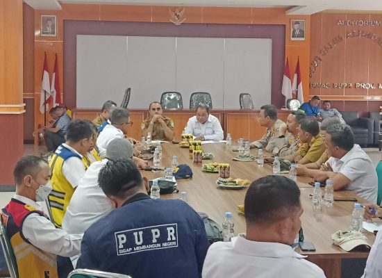Saifuddin Juba Pimpinan Rapat Bersama Pimpinan Balai di Malut