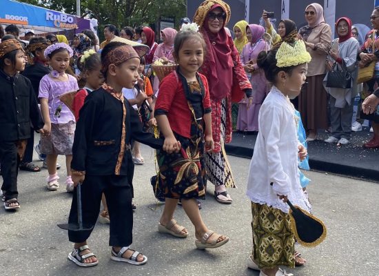 Parade Budaya Warnai Opening Seremoni Rasai Kota 2023